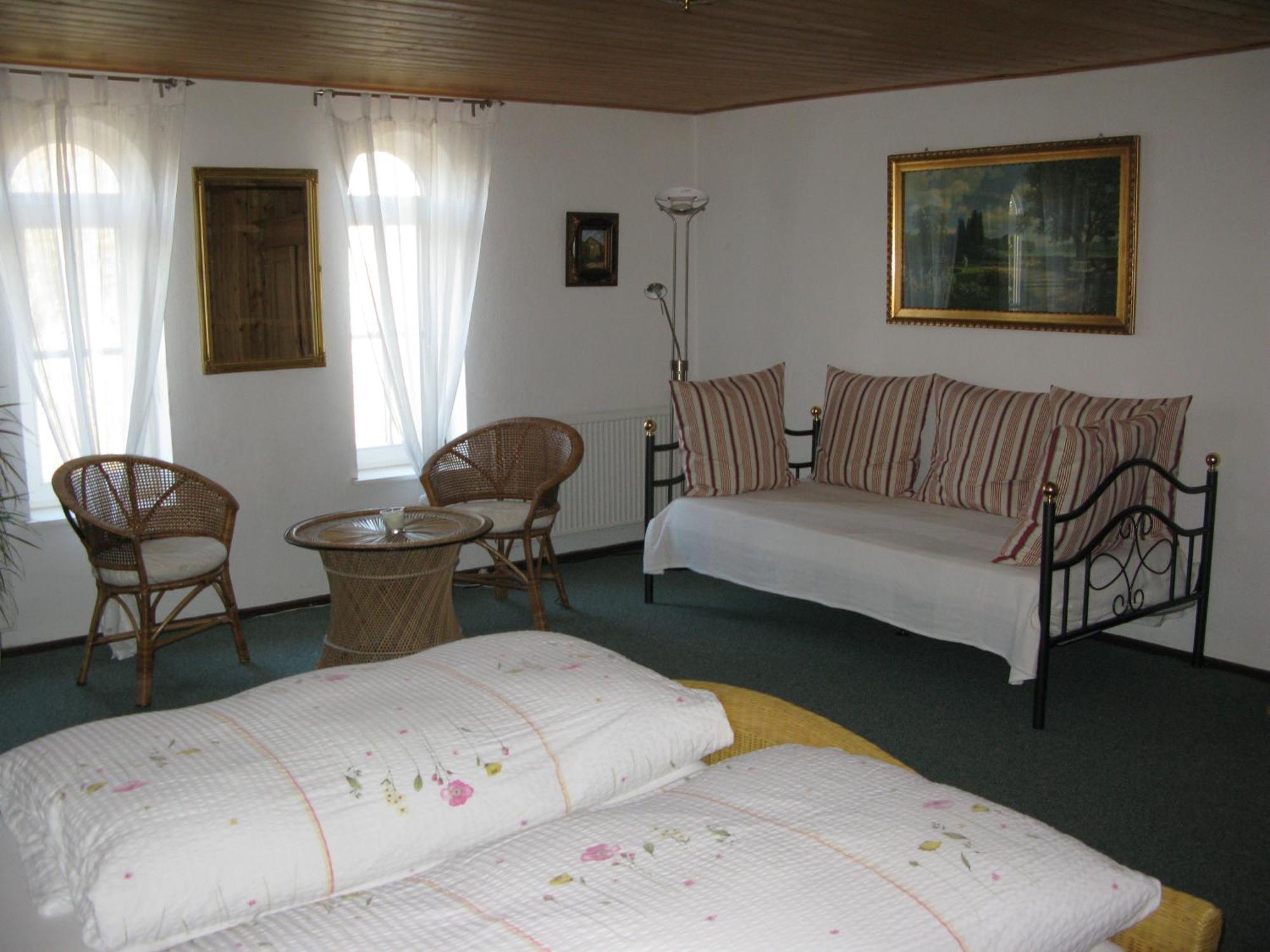 Hotel Gutshaus Zietlitz Dobbin-Linstow Habitación foto
